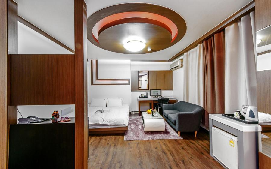 Mk Hotel Yeosu Exterior photo
